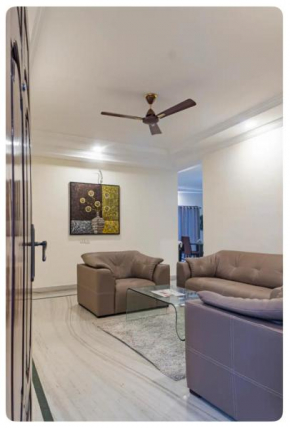 Spacious 3BR Suite with Kitchen Near Hitech City